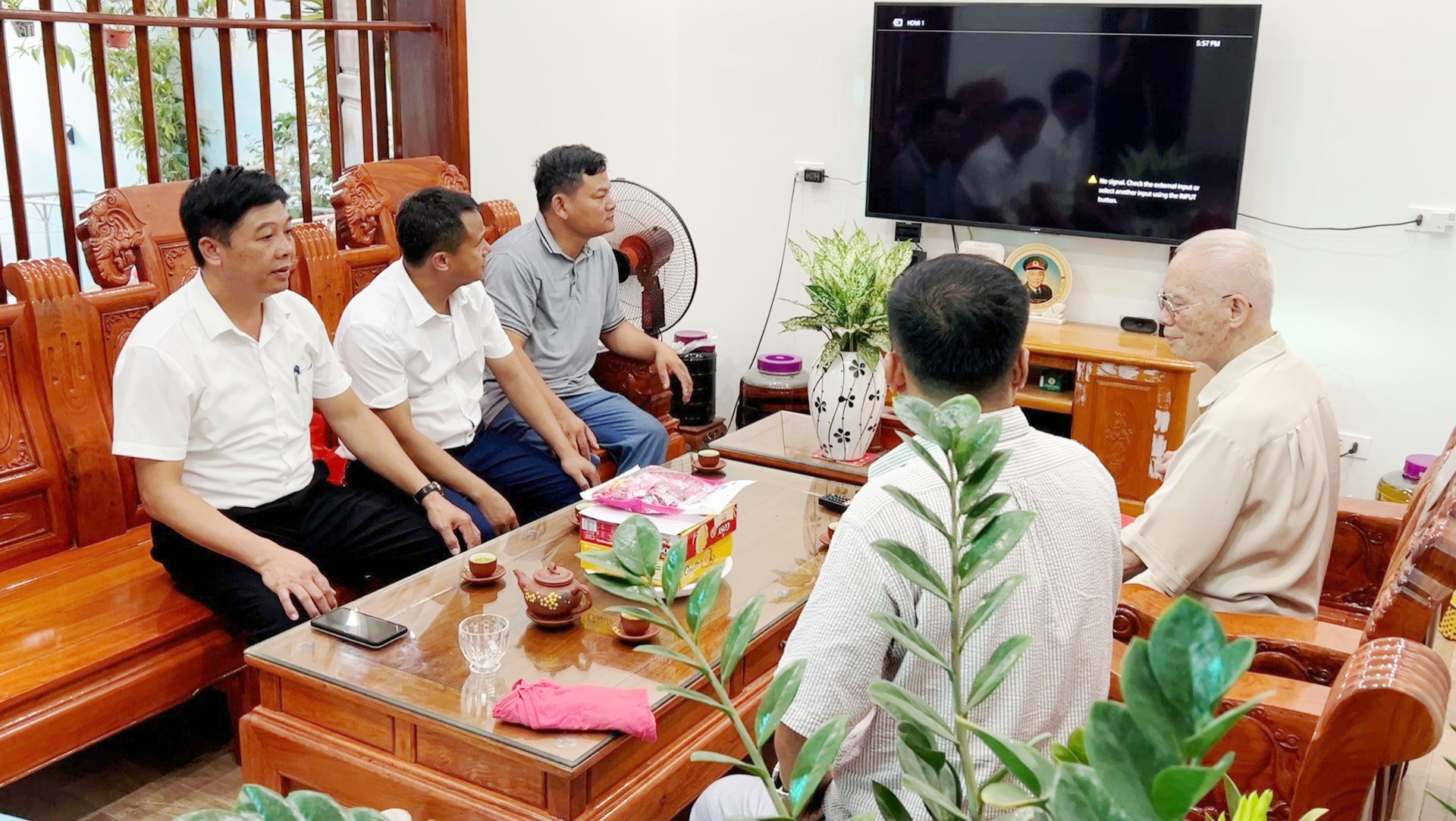 xa phu cuong  huyen ba vi lam tot cong tac den on dap nghia hinh 1